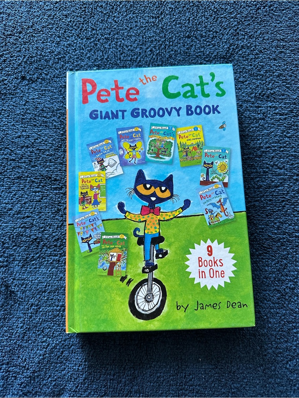 Pete the Cat's Giant Groovy Book - Blue and Green Cover by Pete the Cat